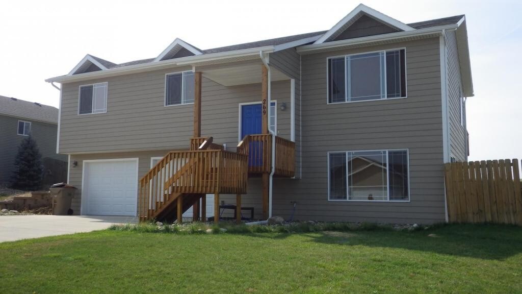 269 Edelweiss Lane House Rental in Box Elder, SD
