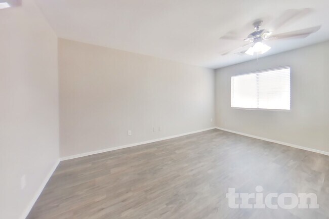 Foto del edificio - 3315 W Fraktur Rd