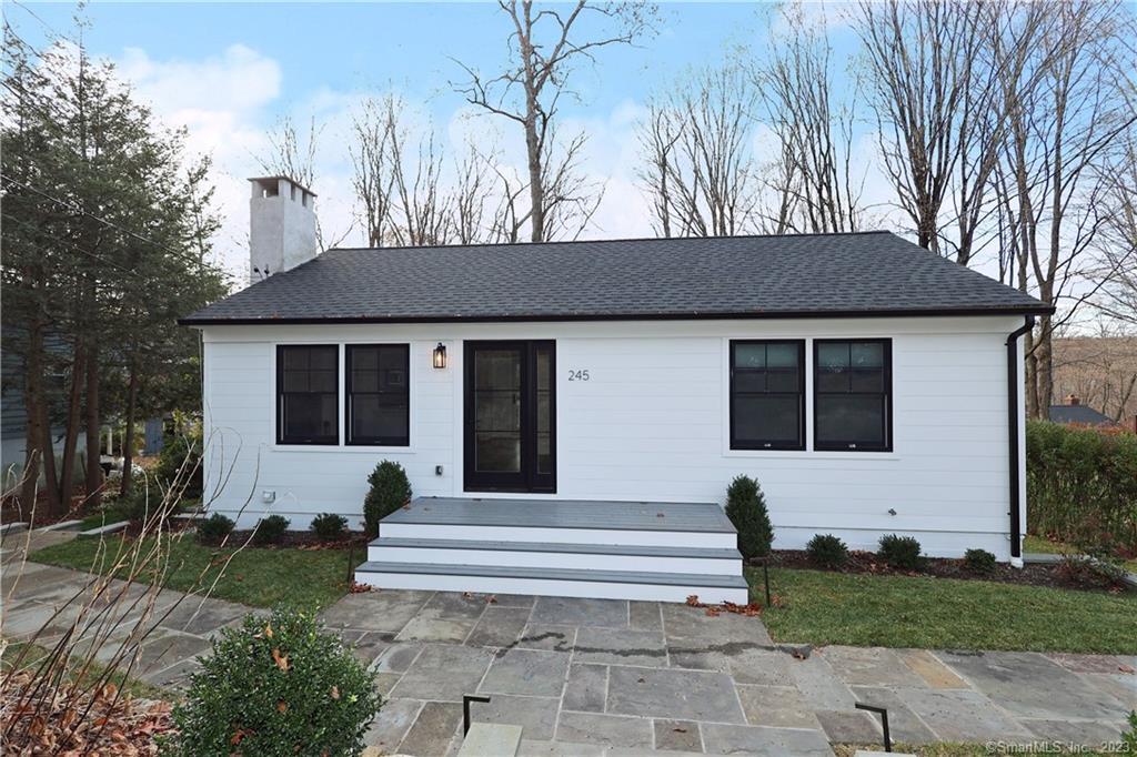 Primary Photo - 245 Great Hill Rd
