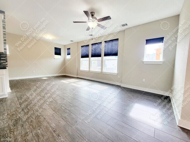 Building Photo - 2 br, 2.5 bath House - 1920 Dinsdale Ln