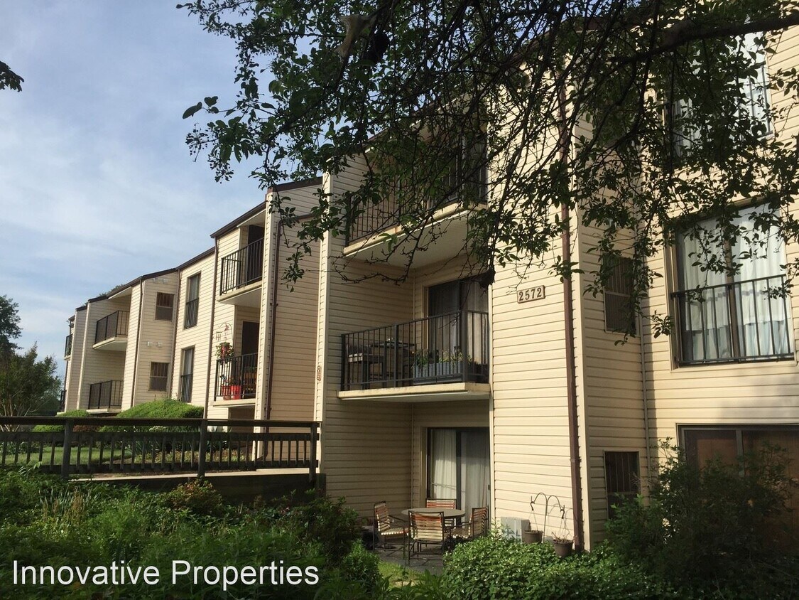 Primary Photo - 3 br, 1 bath House - 2570 Riva Road #21C