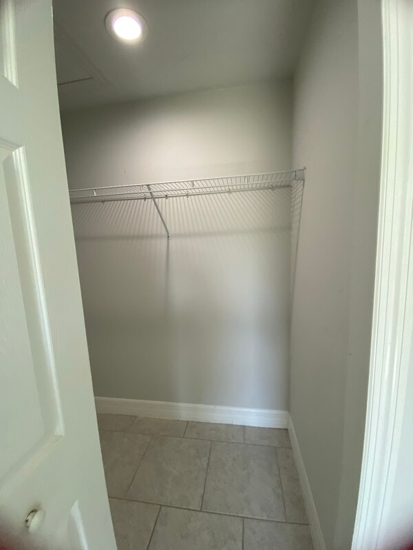 Foto del edificio - 5011 Benton St