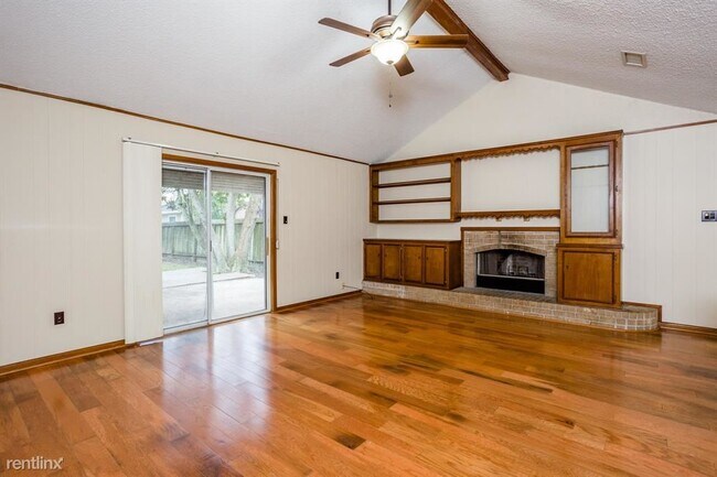 Building Photo - 3 br, 1 bath House - 1917 Barger Street