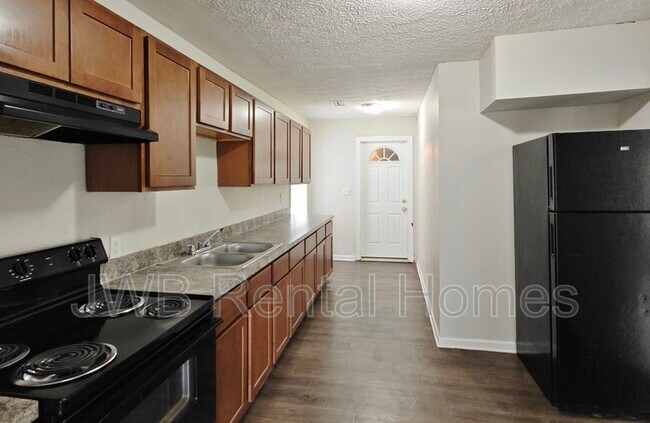 Building Photo - 1149 Stephenson Cir