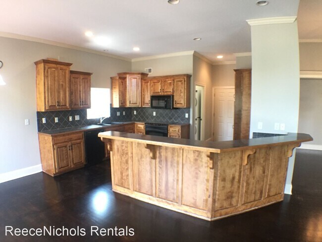 Building Photo - 4 br, 3 bath House - 15994 W 161st St