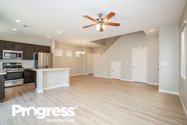Foto del edificio - 6468 Raven Hall St