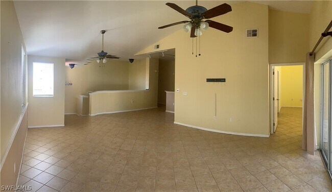 Building Photo - 15550 Bellamar Dr