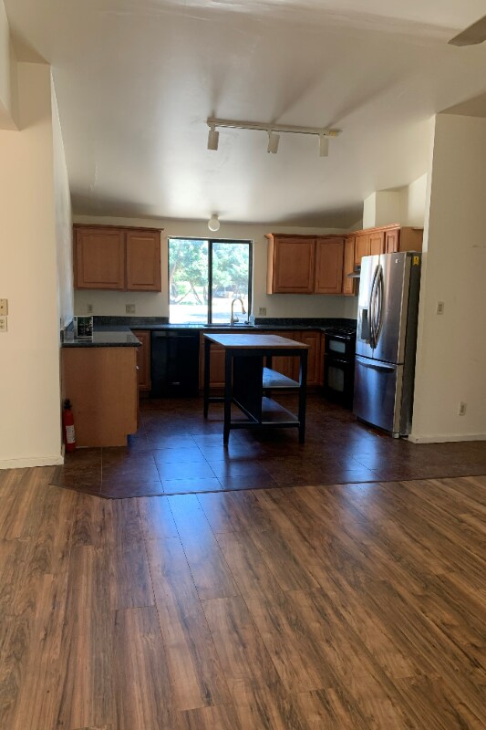 Building Photo - 680 Ocotillo Cir
