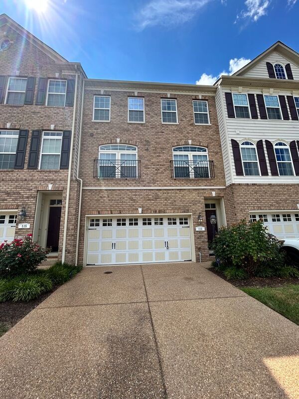 Building Photo - 113 Siena Ln