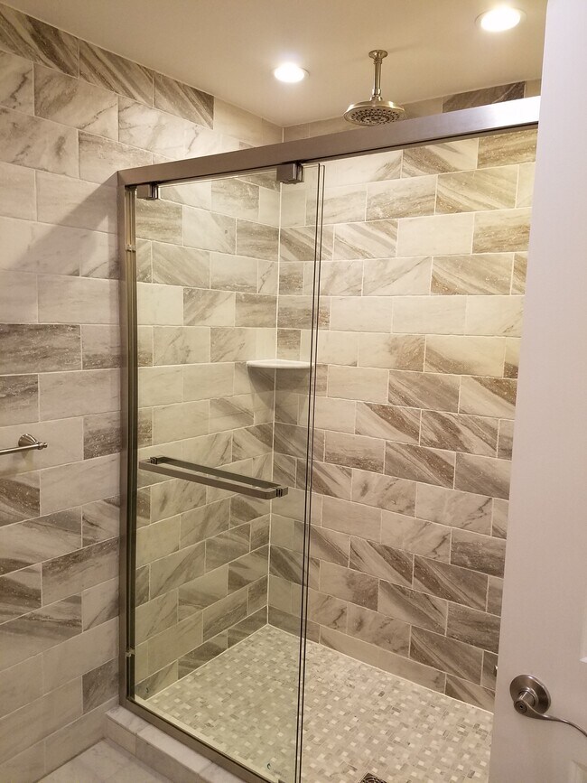 Building Photo - 46 State St