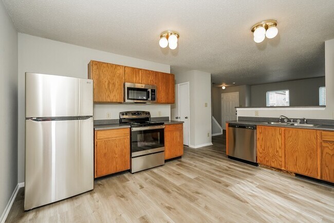 Building Photo - Comfortable 3-Bedroom Home in Indianapolis, IN