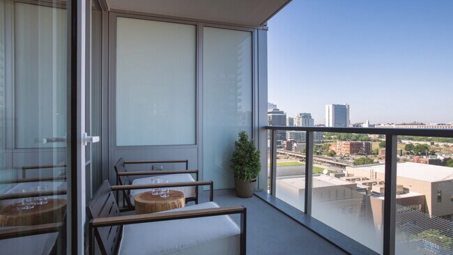 Foto del edificio - 1143 N Wells St