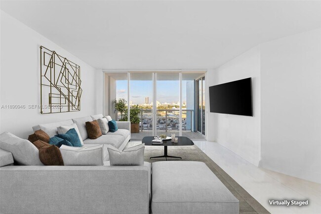 Foto del edificio - 1800 Sunset Harbour Dr