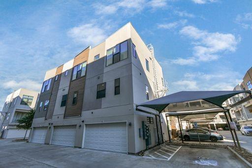 Building Photo - 2401 Crawford St