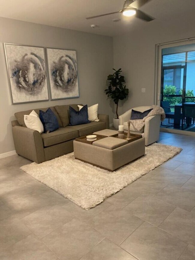 Building Photo - 1080 Tranquil Brk Dr
