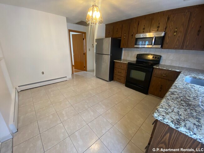 Building Photo - 161 Patriot Pkwy