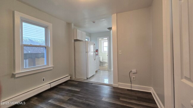 Building Photo - 11 St Peters Pl