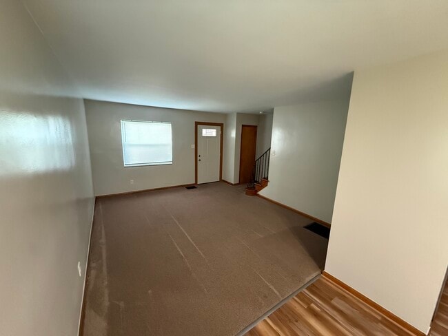 Building Photo - 3166 Sullivant Ave