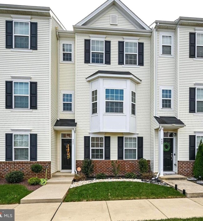 Building Photo - 447 Toftrees Dr