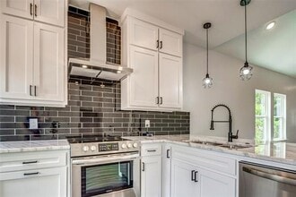 Building Photo - 2513 Quail Run Trail