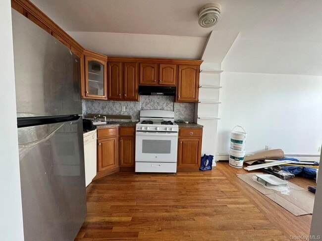 Building Photo - 45-55-55 162nd St