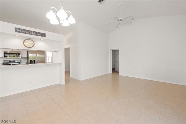 Building Photo - 16830 Sanibel Sunset Ct