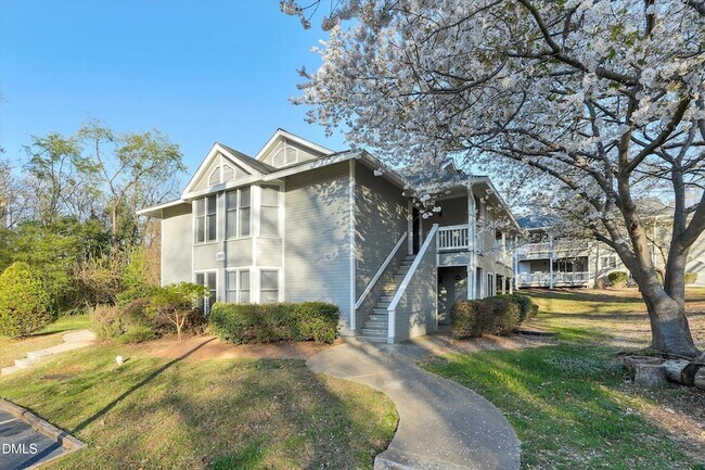 Foto del edificio - 2811 Edridge Ct