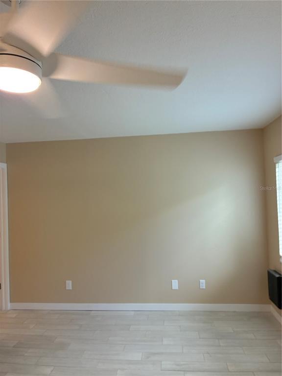Building Photo - 4131 Dolphin Dr