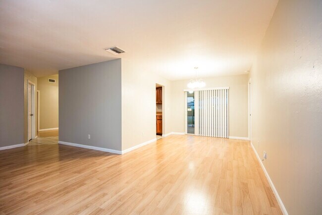 Foto del edificio - 923 SE 19th St