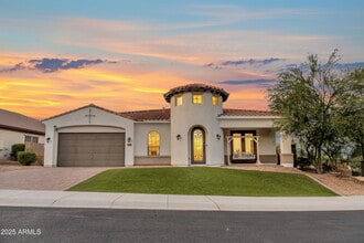 Building Photo - 4254 E Valencia Dr