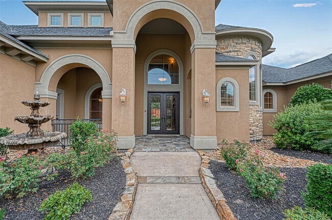 Foto del edificio - 13815 Nathan Ridge Ln