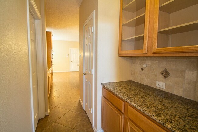 Building Photo - 8301 Bent Tree Springs Dr