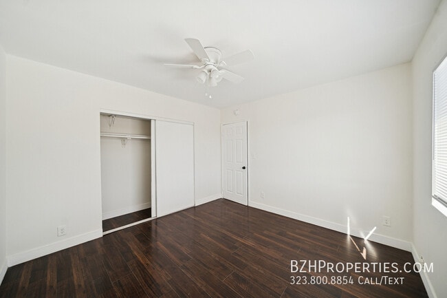 Foto del edificio - 5380 Romaine St