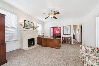 Building Photo - 512 Heights Blvd