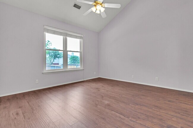 Foto del edificio - 21539 Encino Lookout