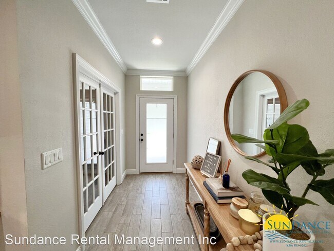 Foto del edificio - 4 br, 2.5 bath House - 1567 Hickory Street