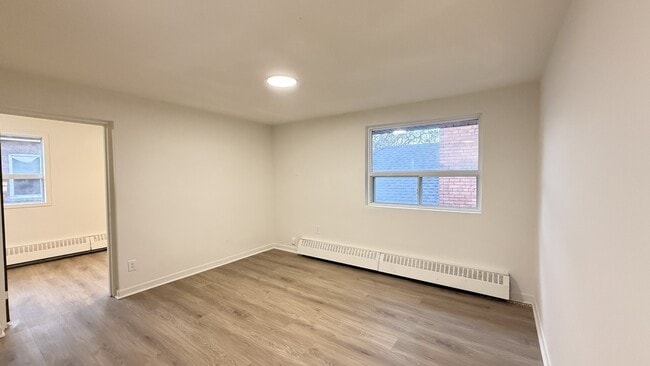 Building Photo - 60 Triller Ave