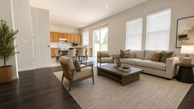 Building Photo - Stunning 4-Bed, 2.5-Bath Home with Outdoor Oasis in Riverside