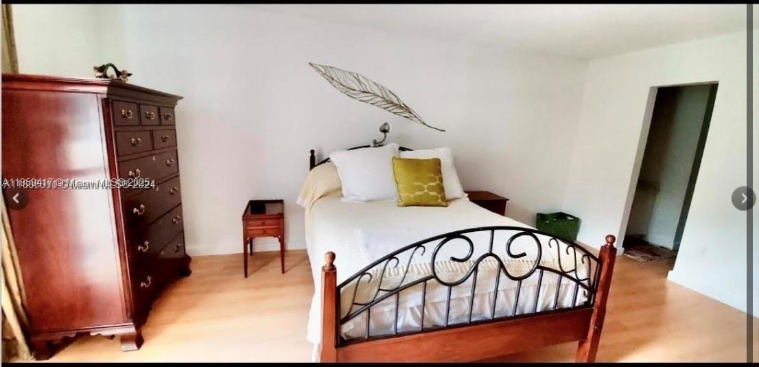 Foto del edificio - 2350 NE 135th St