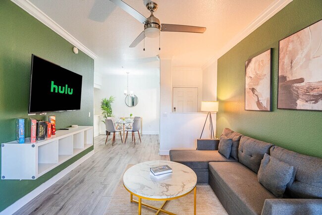 Foto del edificio - 2155 S 55th St