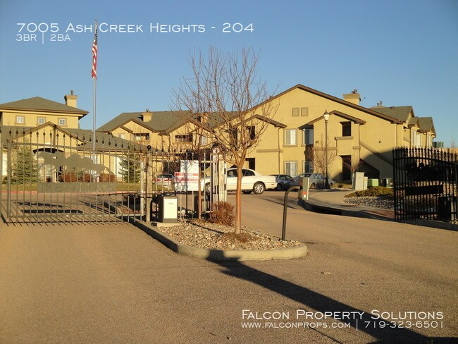 Foto del edificio - 7005 Ash Creek Heights