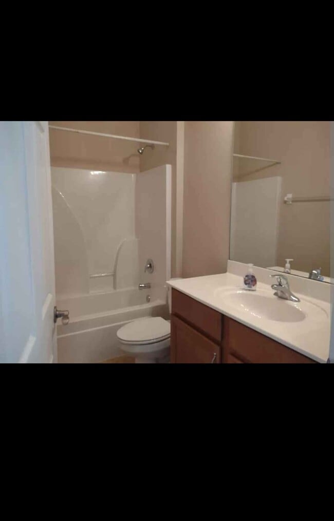 Building Photo - 2448 Blackburn Cir