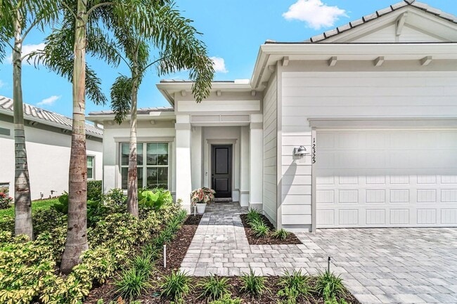 Building Photo - 12325 Frontline Ln