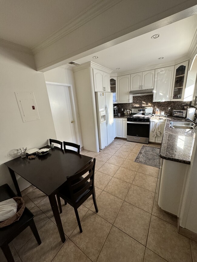 Kitchen - 5214 Tilden Ave