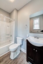 Building Photo - 744 Proctor Wy