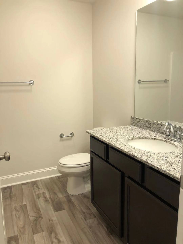 Foto del edificio - 1500 Mayfield Crossing Ln