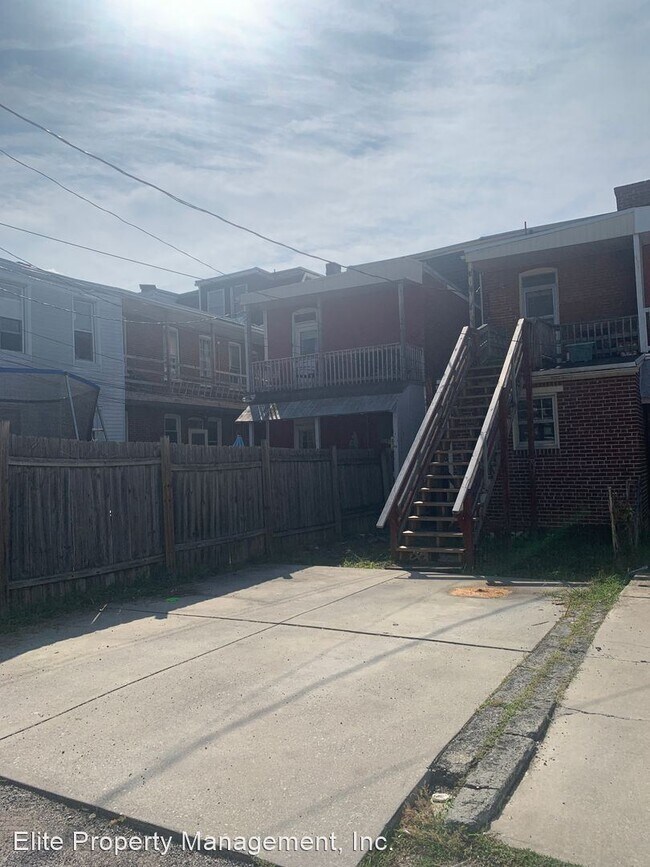 Foto del edificio - 1 br, 1 bath House - 1121 W Poplar St., Un...