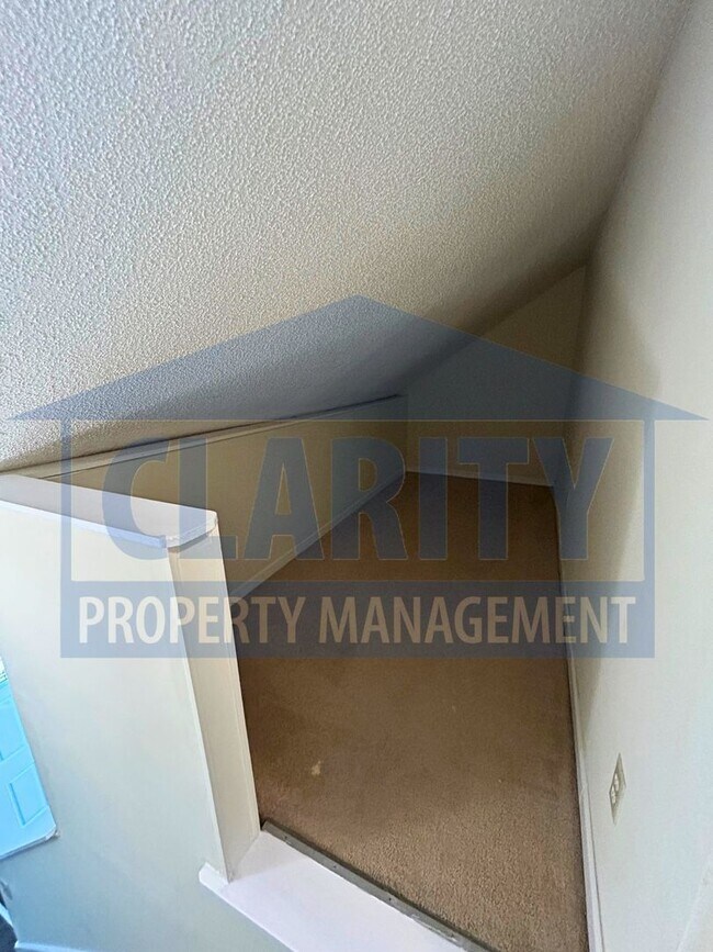 Foto del edificio - Location! Location! Location!