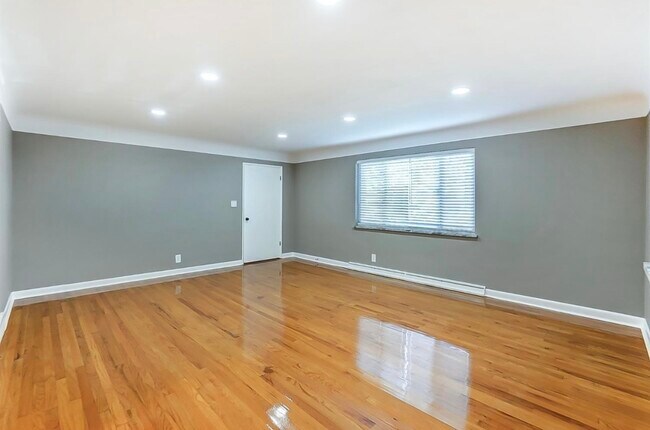Foto del edificio - 4936 Kelsch Ln