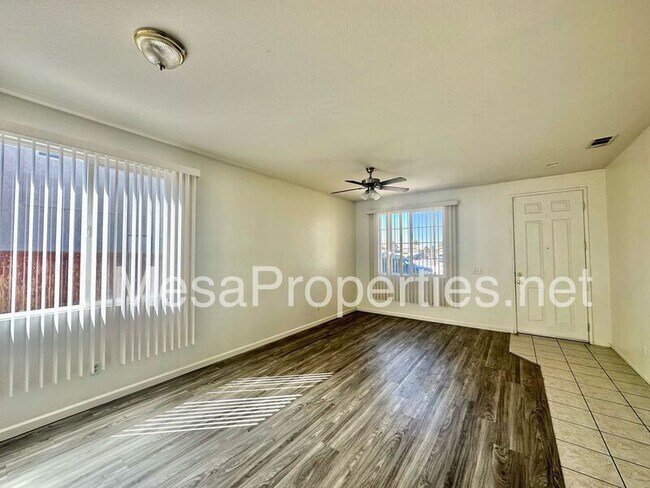 Foto del edificio - 12923 George Town Ln